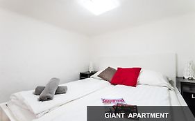 Bpr Weiner Apartments